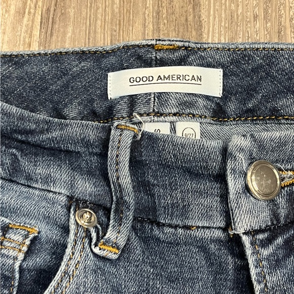 Good American Denim - Good American Women's Skinny Jeans in Medium Blue Denim